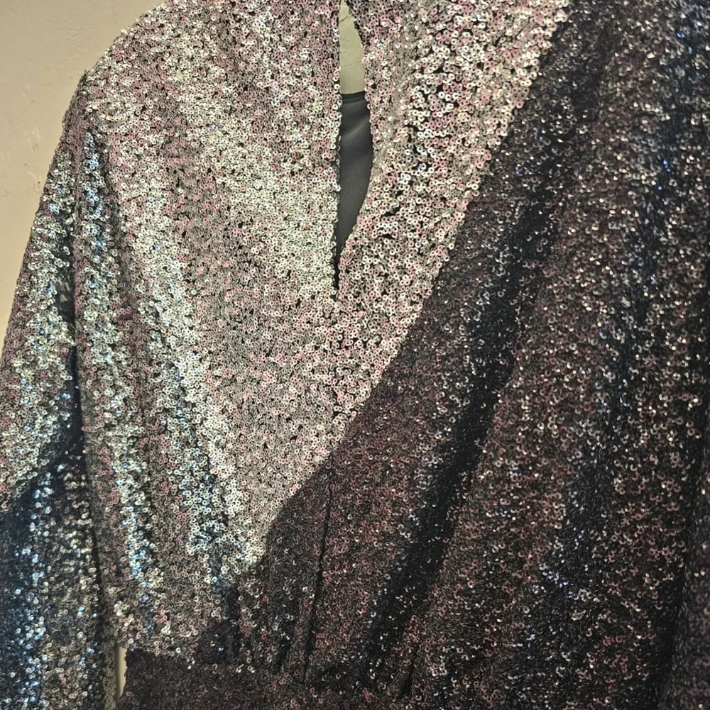 New years, date, glittery, mini, wedding, NWT, vacation, travel, luxury